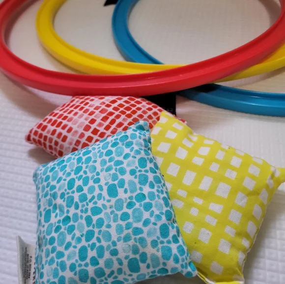 Lovevery - Picture 2 of 2